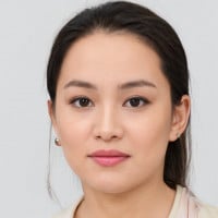 白川真理子